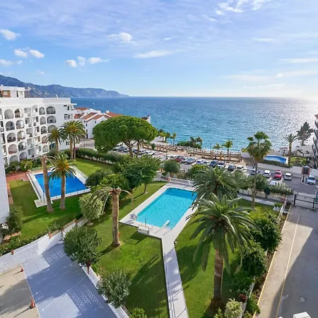 Carabeo 23- Acceso A La Playa Nerja