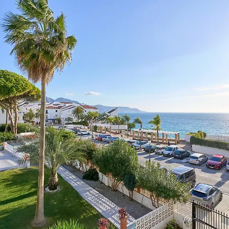 Carabeo 23- Acceso A La Playa Nerja