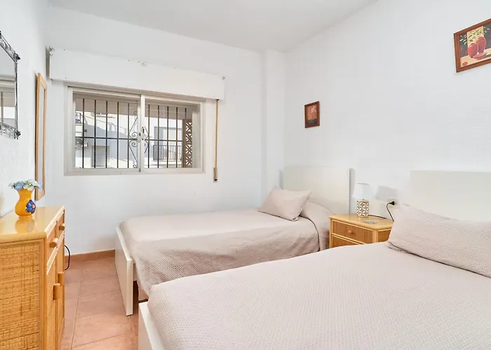 Carabeo 23- Acceso A La Playa Lejlighed Nerja