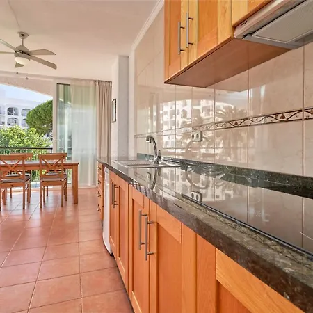 Carabeo 23- Acceso A La Playa